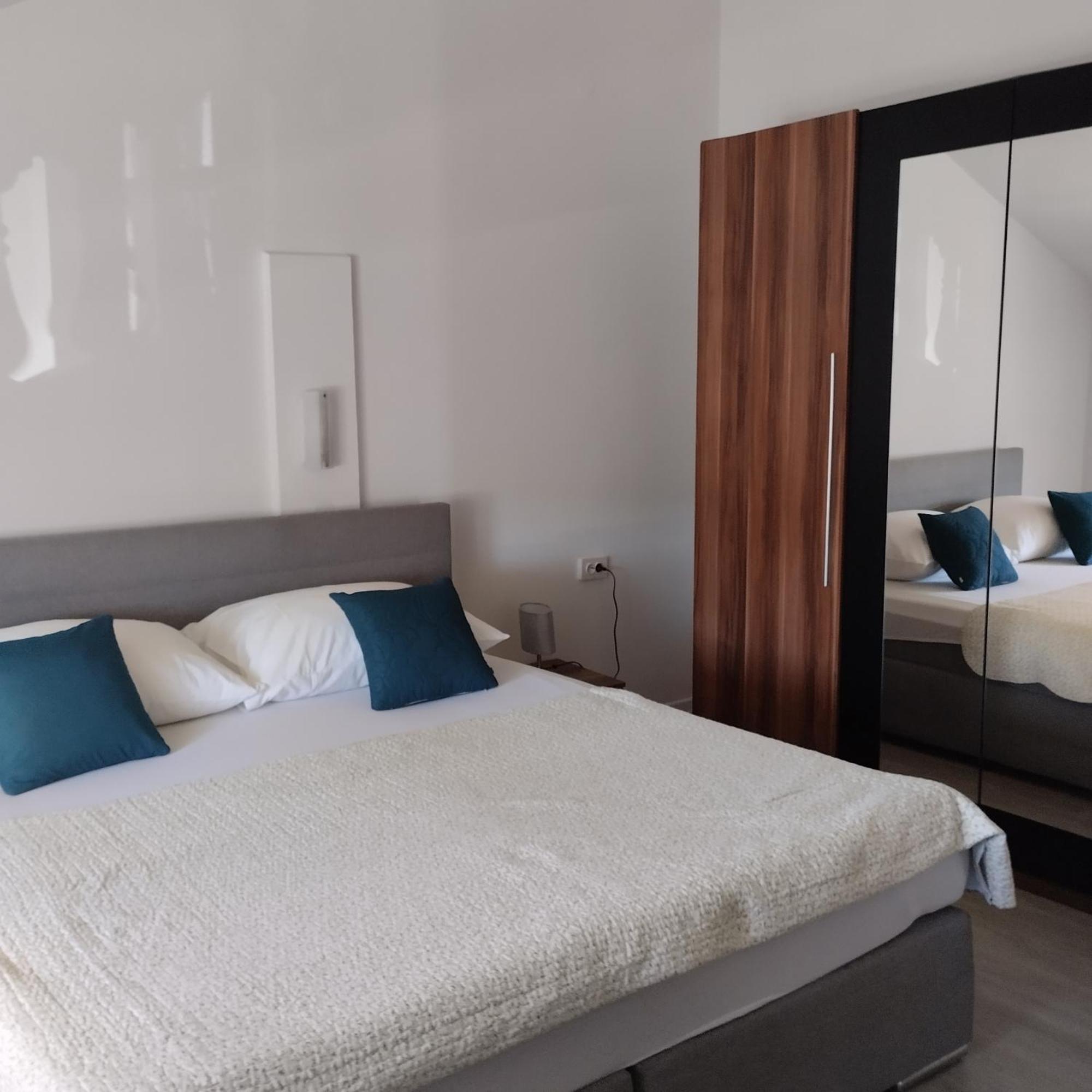 Apartmani Gero Lopar Buitenkant foto