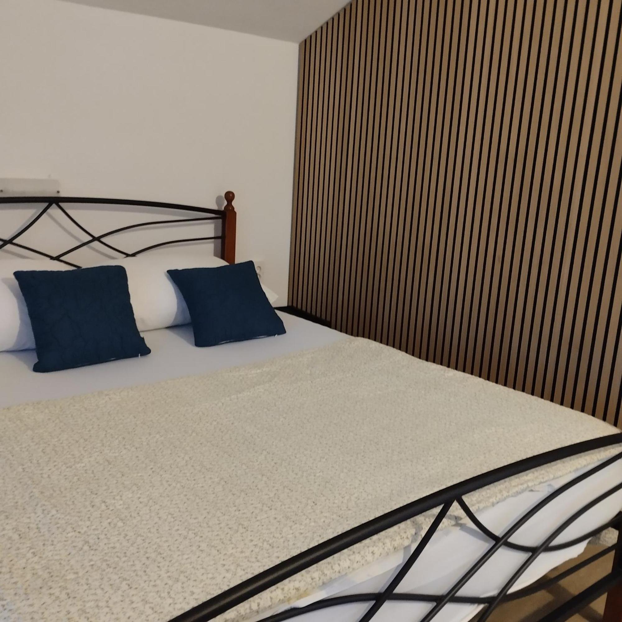 Apartmani Gero Lopar Buitenkant foto